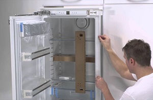 Установка встраиваемого холодильника в Липецке